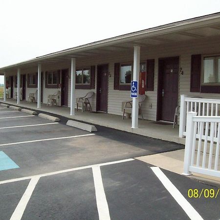 Plaza Motel برايان المظهر الخارجي الصورة